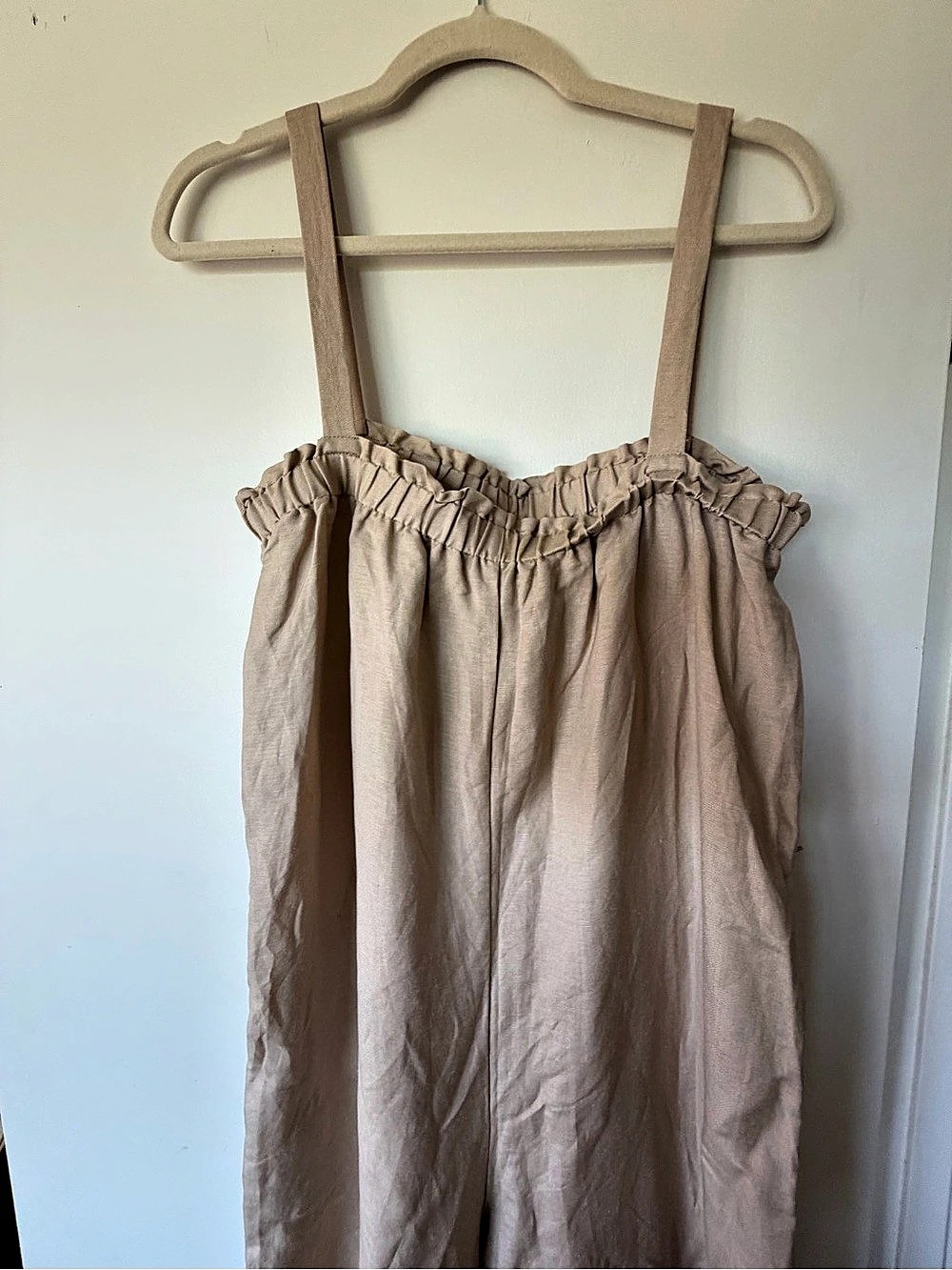 Loft Ruffle Strap Wide Leg Jumpsuit Beige Size Large NWOT
